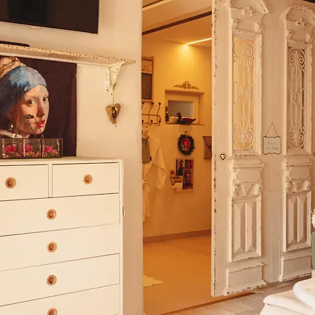 بيت ضيافة Wohnen Und Schlafen Im 3*